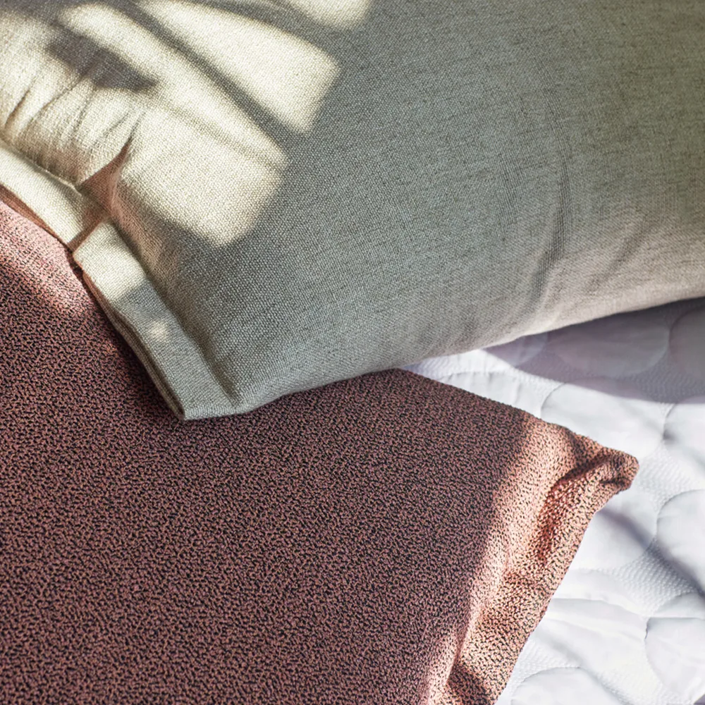 Hay Plica Sprinkle Kissen 2 Hay Plica Sprinkle Kissen – Bild 2